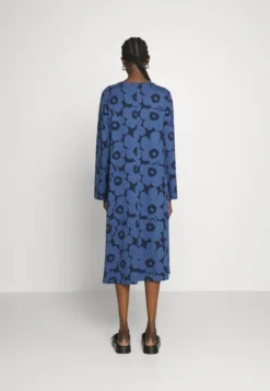 Marimekko Tienoo Unikko Jersey Dress - Jerseyjurk - Blue, Dark Blue -Marimekko Winkel 069cae25c6dc4ef38bf582e634a72e99 scaled