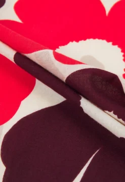 Marimekko Astrilli Unikko Bandana - Halsdoek - Red/Off-White -Marimekko Winkel 08428555ed814425b69cb6a6d66cfb27 scaled