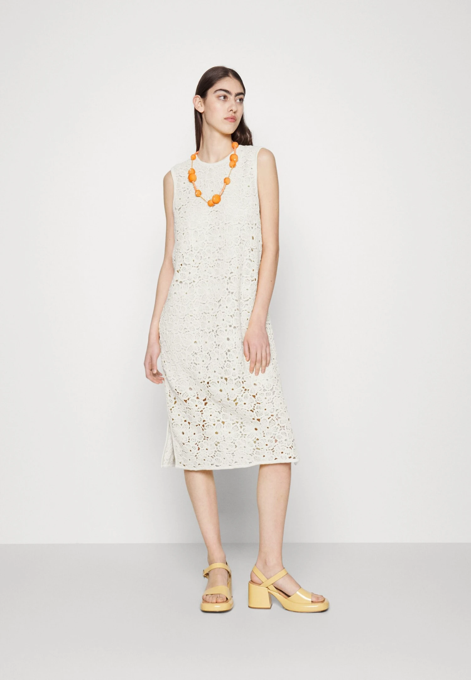Marimekko Ranso Unikko Dress - Gebreide Jurk - Light Yellow/Off-White 2 Marimekko Ranso Unikko Dress - Gebreide Jurk - Light Yellow/Off-White - Afbeelding 2