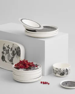 Marimekko Siirtolapuutarha Diep Bord Ø 20 Cm. 11 Marimekko Siirtolapuutarha Diep Bord Ø 20 Cm. -Marimekko Winkel 18007 01 70 ProductImageCollection 82563da49b