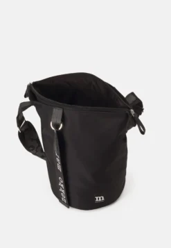 Marimekko All Day Bucket Solid - Schoudertas - Black -Marimekko Winkel 1f13d1fd8dc642acb42c6fa6cc23451b scaled