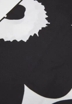 Marimekko Smartbag Pieni Unikko- Shopper - White, Black -Marimekko Winkel 2b1f576238a44ad28d2973889322d1ff