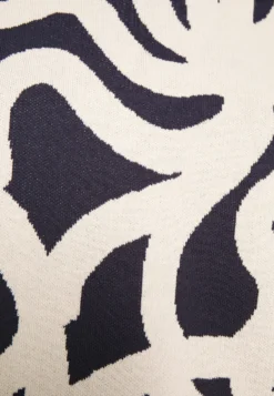 Marimekko Ales Joonas - Trui - Dark Navy, Sand -Marimekko Winkel 402e142140764629bd328ef6ca96812f scaled