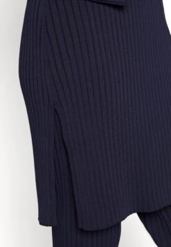 Marimekko Raidakas Knitted Dress - Gebreide Jurk - Blue/Black -Marimekko Winkel 4aca18de09084f1eaffddc17564d87d4