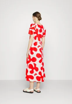 Marimekko Fenja Pulloposti Poplin Dress - Maxi-Jurk - Red -Marimekko Winkel 4c6862a7984d4d94b1d85a32b9525351 scaled