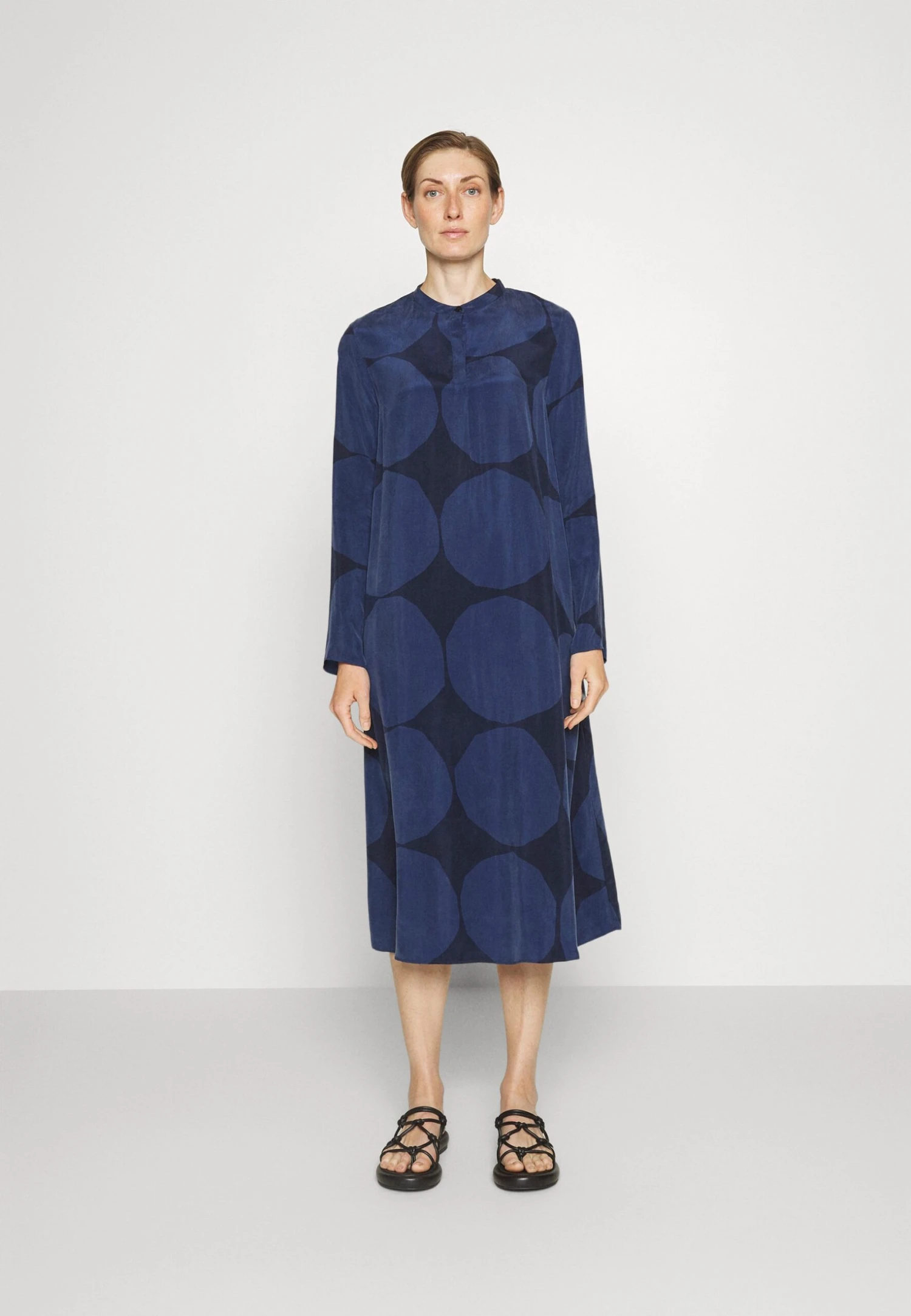 Marimekko Impasto Kivet Dress - Blousejurk - Dark Blue 1 Marimekko Impasto Kivet Dress - Blousejurk - Dark Blue