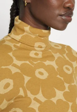Marimekko Emali Turtleneck - Trui - Brown/Beige -Marimekko Winkel 4e9ac359a6c941ef878367f0e89ecc15 scaled