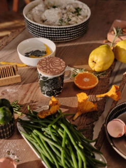 Marimekko Karhuemo Mok 2,5 Dl -Marimekko Winkel 500657 01 4 EnvironmentImage 0a5967b8af