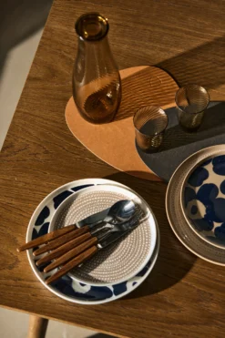 Marimekko Siirtolapuutarha Bord Klein Ø20 Cm -Marimekko Winkel 516133 01 42 EnvironmentImage 9b45ce53a3 scaled