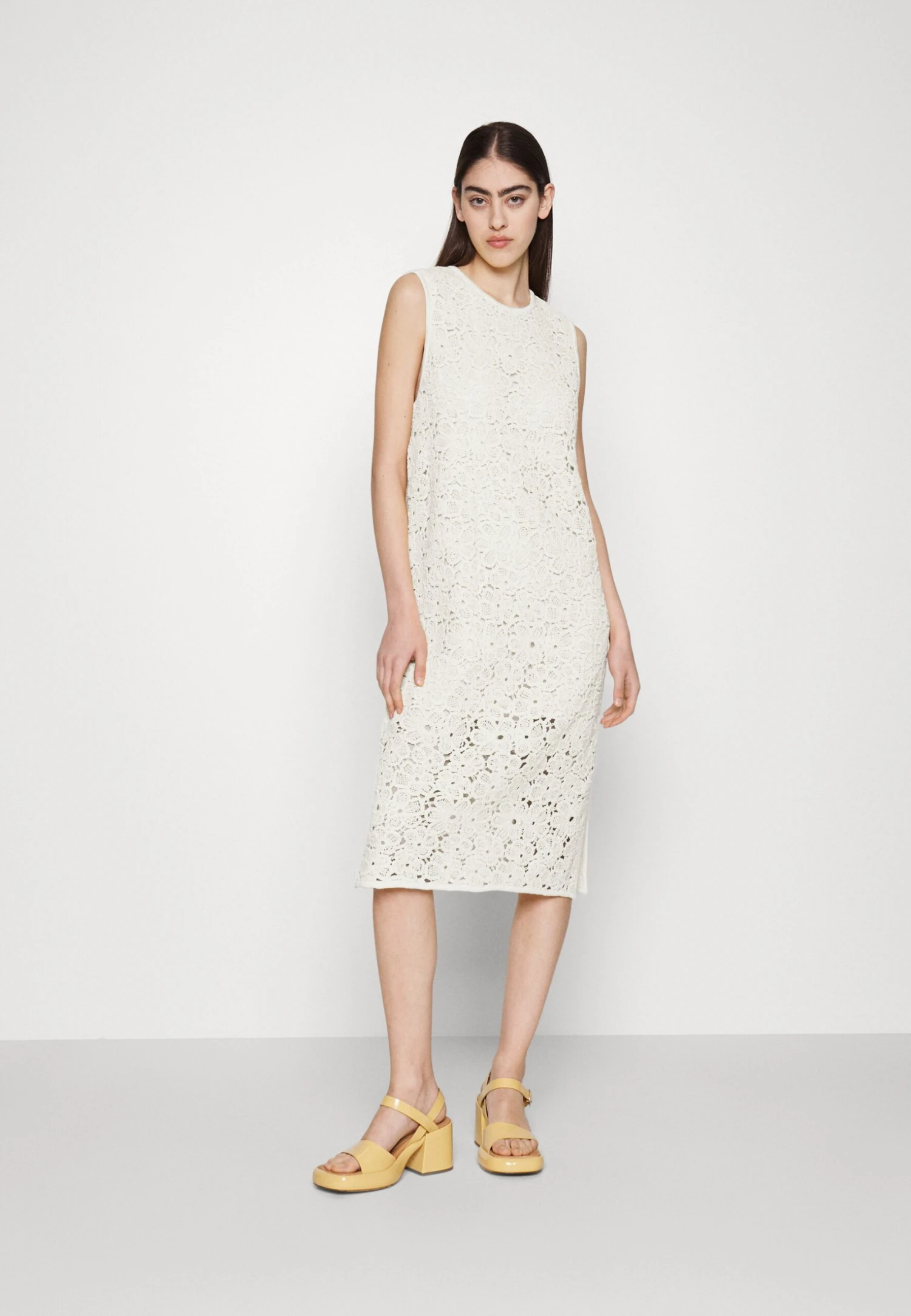 Marimekko Ranso Unikko Dress - Gebreide Jurk - Light Yellow/Off-White 1 Marimekko Ranso Unikko Dress - Gebreide Jurk - Light Yellow/Off-White