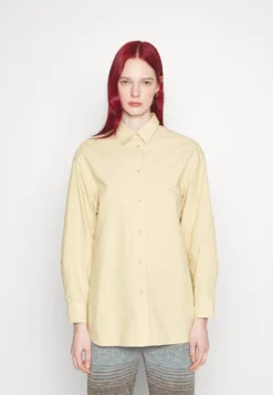Marimekko Griste Solid Shirt - Blouse - Beige -Marimekko Winkel 5986b6b551074e909b777f102bf631f5 scaled