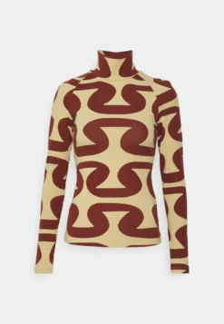 Marimekko Sentti Koukero Turtleneck Top - Longsleeve - Light Yellow/Dark Red 16 Marimekko Sentti Koukero Turtleneck Top - Longsleeve - Light Yellow/Dark Red -Marimekko Winkel 5e9dce11b1fb4b79bcb9e086a16a9e81 scaled