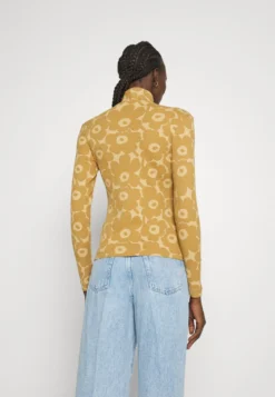 Marimekko Emali Turtleneck - Trui - Brown/Beige -Marimekko Winkel 6655f521c1e5487095d0cfb1f30da8ca scaled