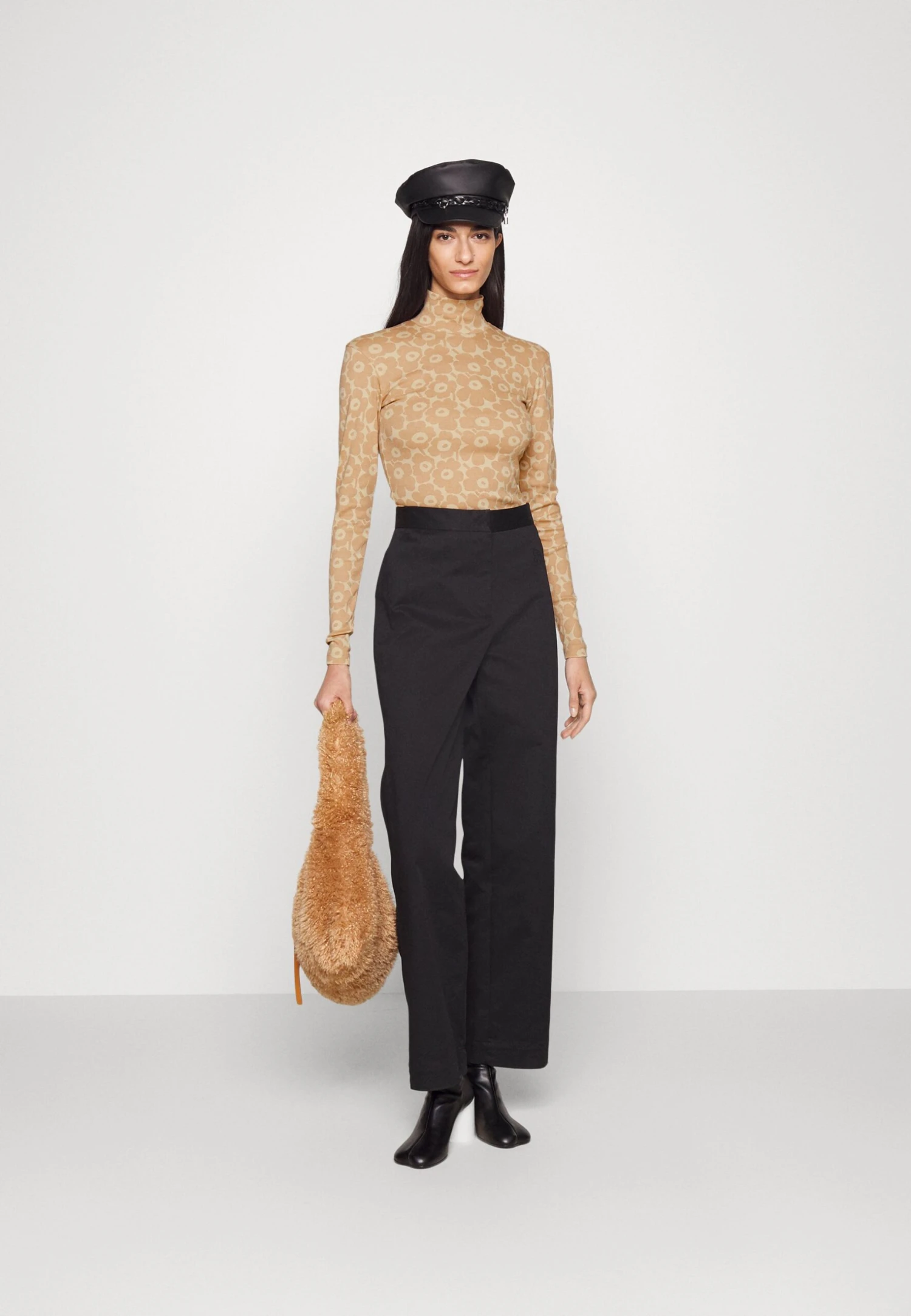 Marimekko Pilke Unikko Turtleneck - Longsleeve - Beige/Brown 2 Marimekko Pilke Unikko Turtleneck - Longsleeve - Beige/Brown - Afbeelding 2