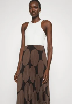 Marimekko Kyllikki Kivet Plissee Skirt - Plooirok - Dark Brown/Brown -Marimekko Winkel 841322af092442e3ba5633d1e4c76a55 scaled