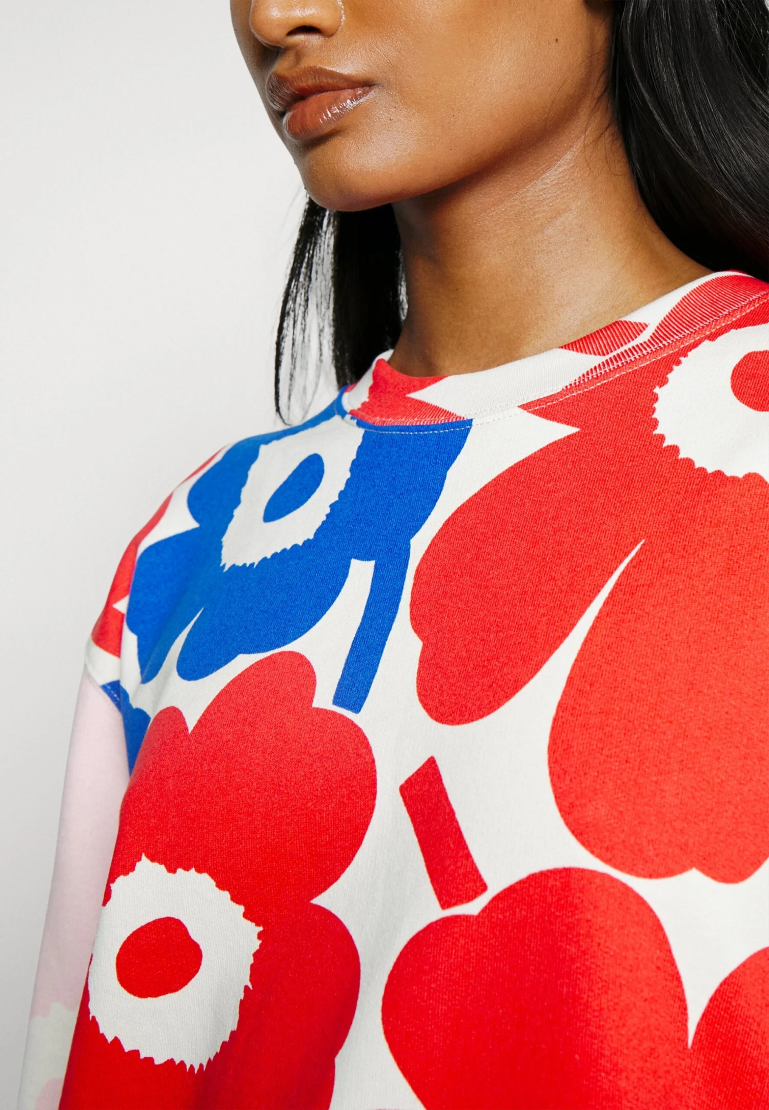 Marimekko Leiot Relaxed Pieni Unikko - Sweater - Red/Black/Blue 5 Marimekko Leiot Relaxed Pieni Unikko - Sweater - Red/Black/Blue - Afbeelding 5