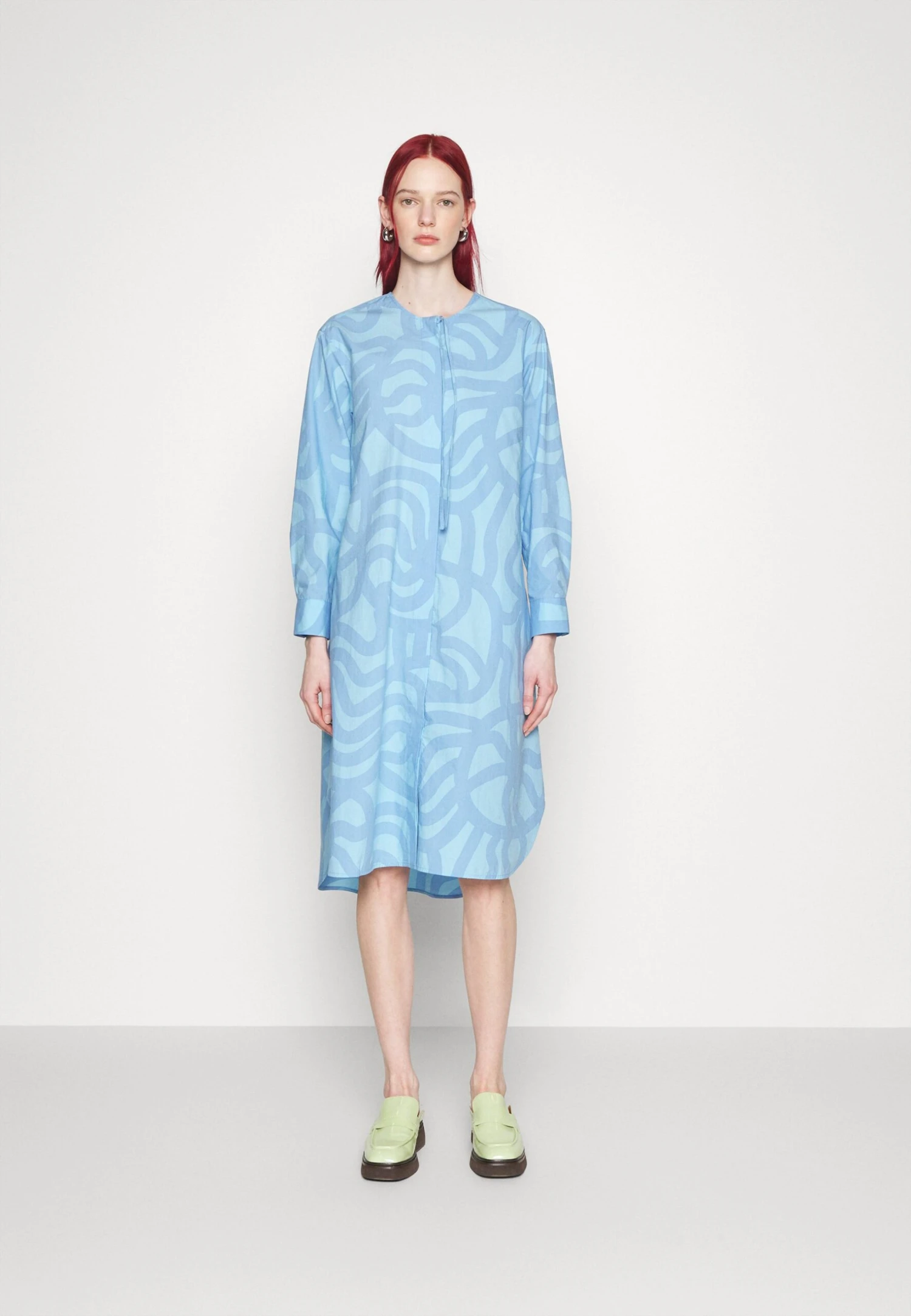 Marimekko Krihke Joonas Shirt Dress - Blousejurk - Light Blue/Blue 4 Marimekko Krihke Joonas Shirt Dress - Blousejurk - Light Blue/Blue - Afbeelding 4
