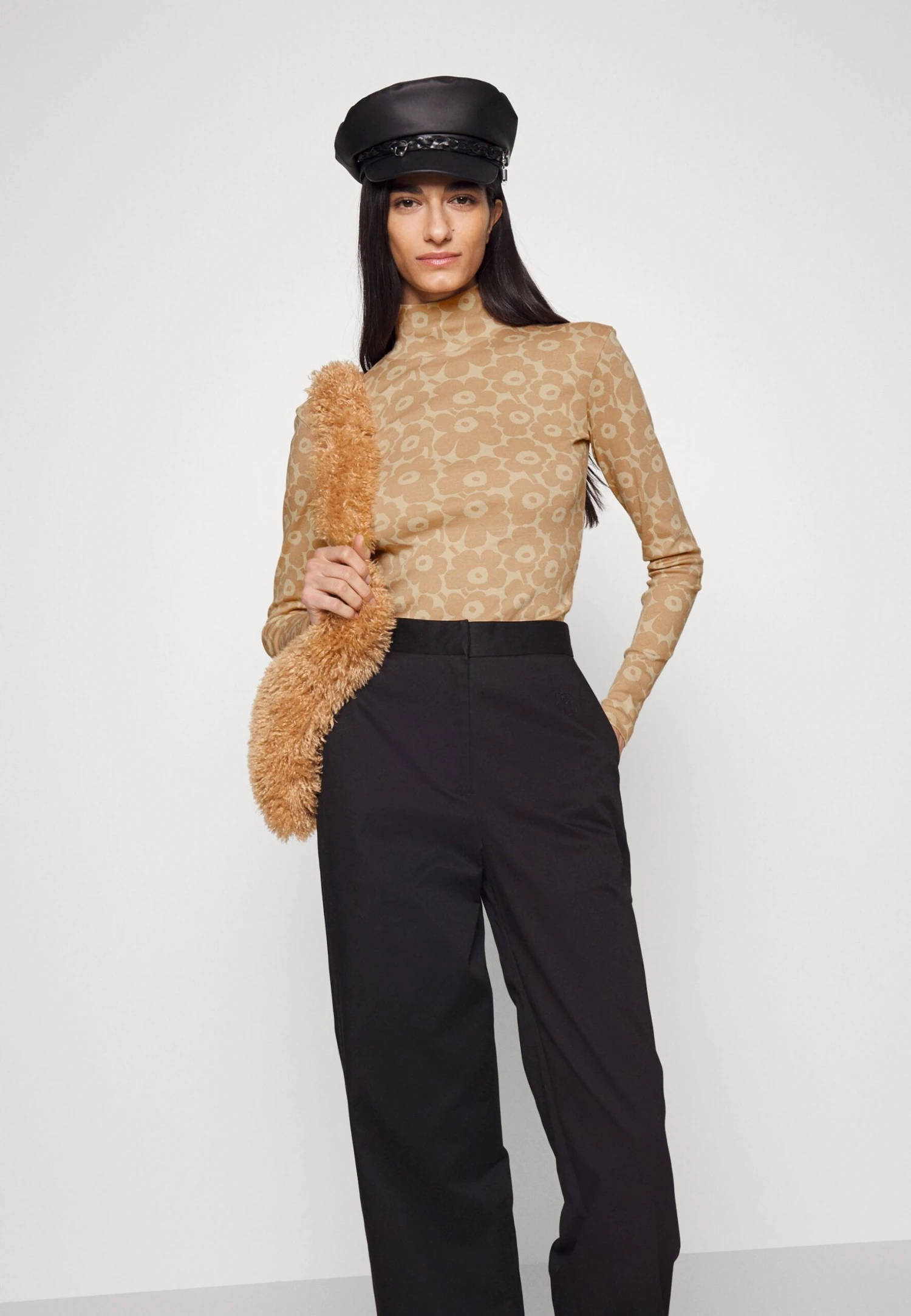 Marimekko Pilke Unikko Turtleneck - Longsleeve - Beige/Brown 4 Marimekko Pilke Unikko Turtleneck - Longsleeve - Beige/Brown - Afbeelding 4