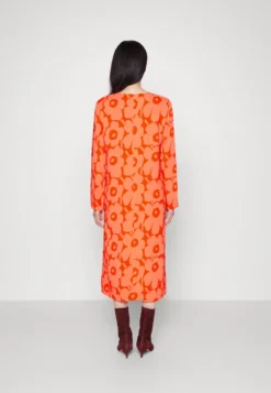 Marimekko Emmakaisa Dress - Maxi-Jurk - Red/Orange -Marimekko Winkel a3daf417b3444b3f87204fb82c4717c4 scaled
