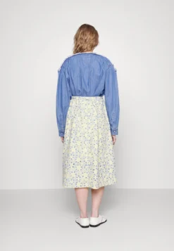 Marimekko Nilan Rentukka Skirt - A-Lijn Rok - Light Yellow/Light Blue -Marimekko Winkel a97d7f7222cc4546ae9f1382352986a6 scaled