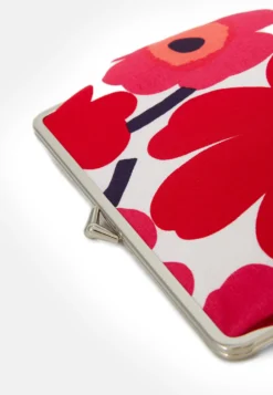 Marimekko Puolikas Kukkaro Mini Unikko Purse - Portemonnee - White/Red -Marimekko Winkel b2ab76cc4eb24c32953cc777449ae1c9 scaled