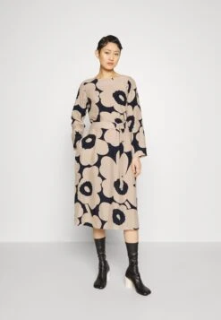 Marimekko Tyväri Unikko Dress - Jurk - Dark Blue/Beige