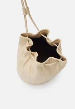 Marimekko Handtas - Brown 6 Marimekko Handtas - Brown -Marimekko Winkel cafb5f68ae6f4116b6dac6ddf73d7d9a scaled