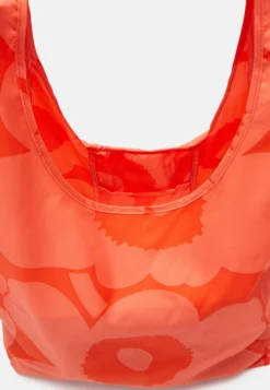 Marimekko Shopper - Red/Ink 6 Marimekko Shopper - Red/Ink -Marimekko Winkel d2faf929f6524cf481b0d8f6fb8c8971 scaled