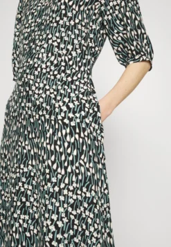 Marimekko Absidi Tuulahdus Dress - Jurk - Black/Green/Off-White -Marimekko Winkel d72fc7283a2247dc862ed10f3a5b7d14 scaled