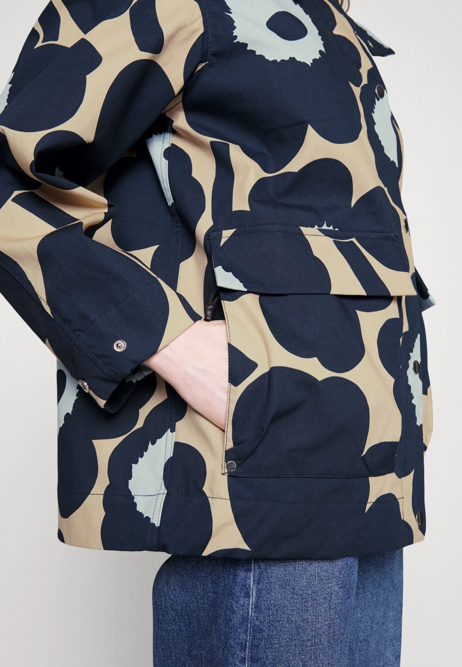 Marimekko Magna Unikko Coat - Parka - Dark Blue, Light Yellow 7 Marimekko Magna Unikko Coat - Parka - Dark Blue, Light Yellow - Afbeelding 7