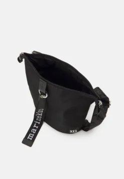 Marimekko Carry All Solid - Schoudertas - Black -Marimekko Winkel f1853e70a7954003a31e214b423faaee scaled