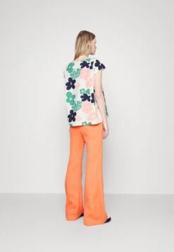 Marimekko Gappe Kevättalkoot Poplin- Blouse - Off-White/Pink/Green -Marimekko Winkel f1f04ccd569c4b4abefcdf815454a995