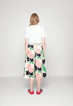 Marimekko Kearte Kevättalkoot Trousers - Broek - Off White/Pink/Green -Marimekko Winkel fb8d03b8cb794274998d25ee553e3441 scaled